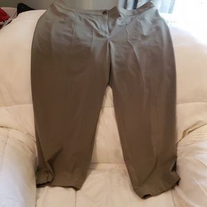 Dress Crop Pant NWOT